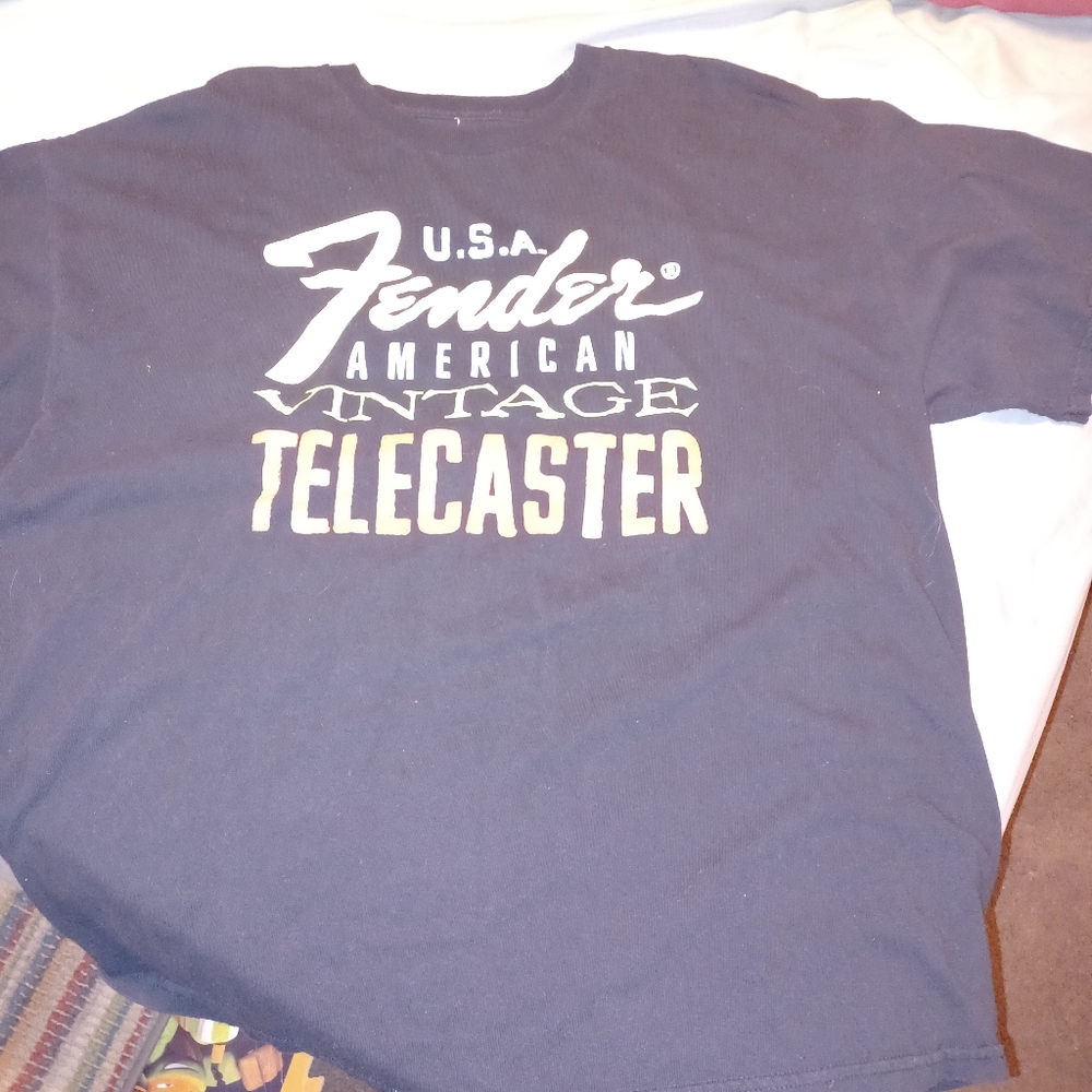 BRAVADO FENDER AMERICAN VINTAGE TELECASTER XL T-SHIRT